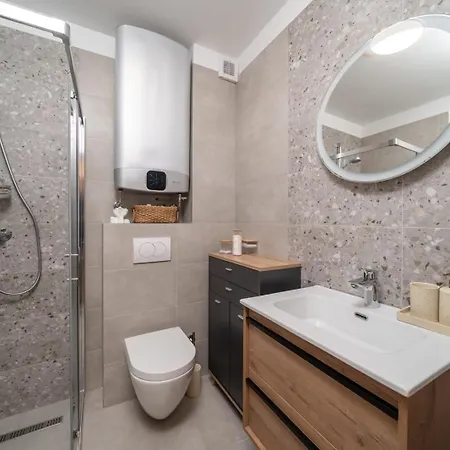 Luxury Mauro